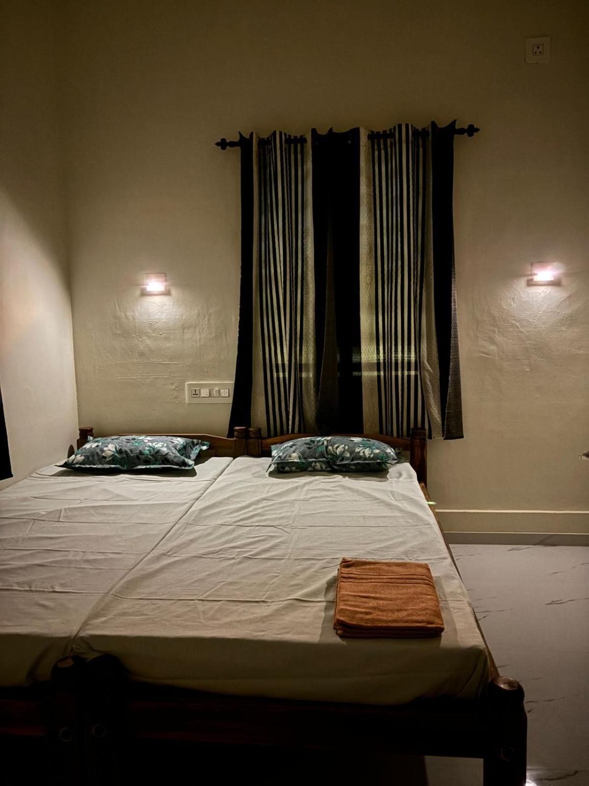 Golden Beach Home Stay Alappuzha Exterior photo