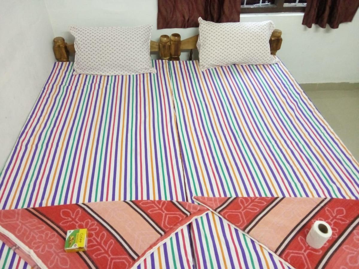 Golden Beach Home Stay Alappuzha Exterior photo